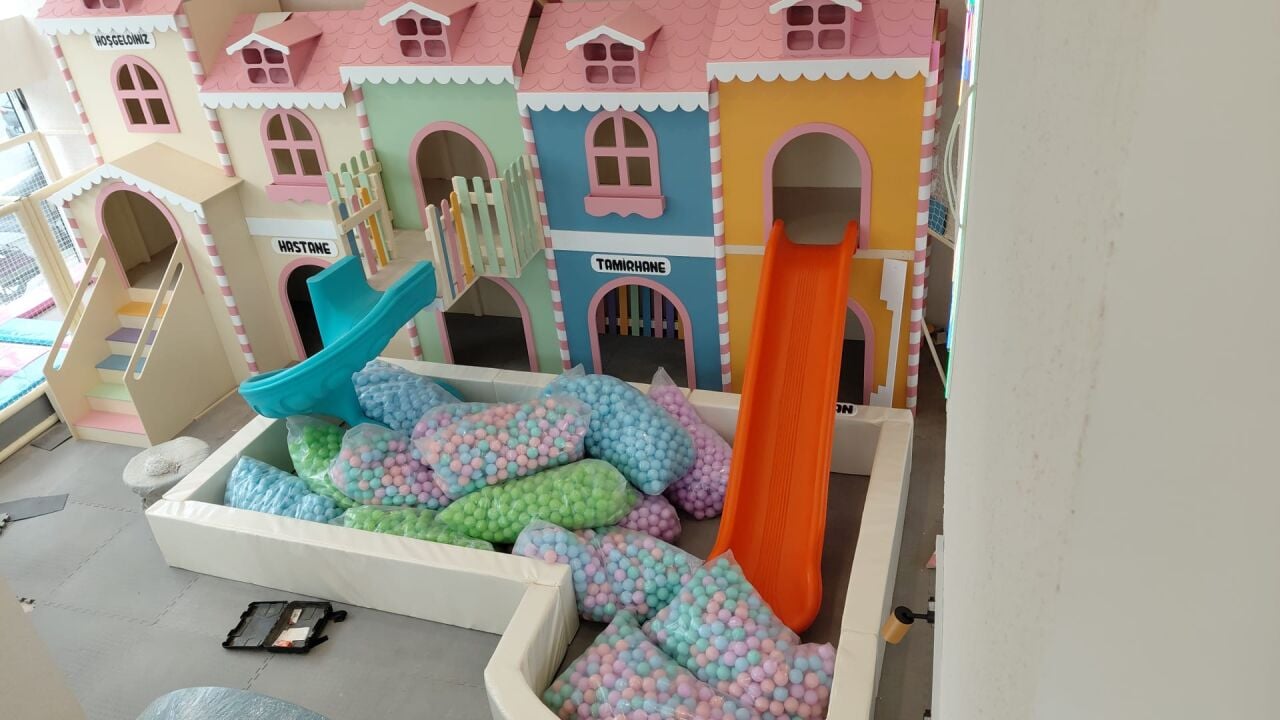 Kids Club Equipment for Hotels and Resorts: Furniture, Play and Activity Solutions