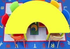 Ahşap Hilal Yarım Daire Masa 90x180 cm – IpekstarKids Anaokulu, Kreş, Yuva & Dershane