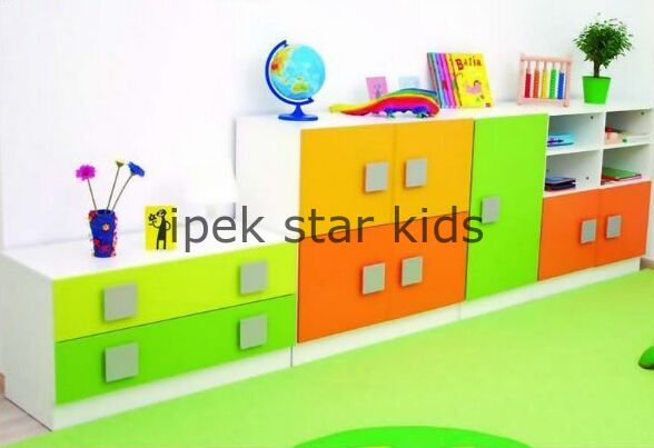 Renkli Kreş Dolap Seti