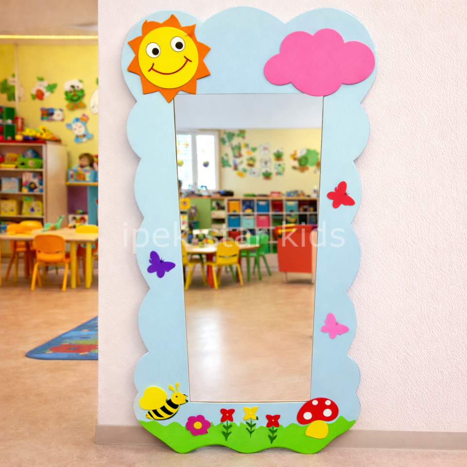 Doğa temalı güneş ve kelebek figürlü anaokulu çocuk boy aynası