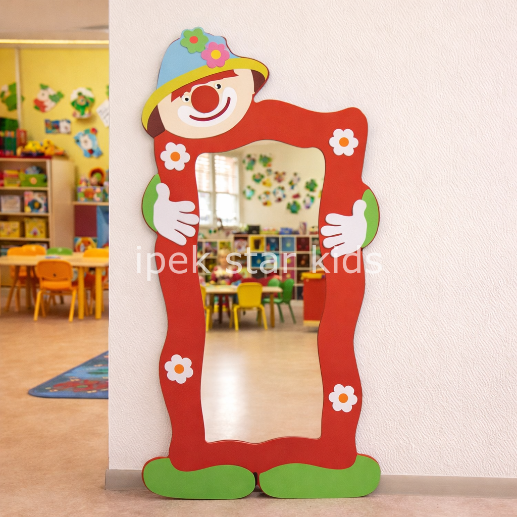 Neşeli palyaço figürlü anaokulu boy aynası