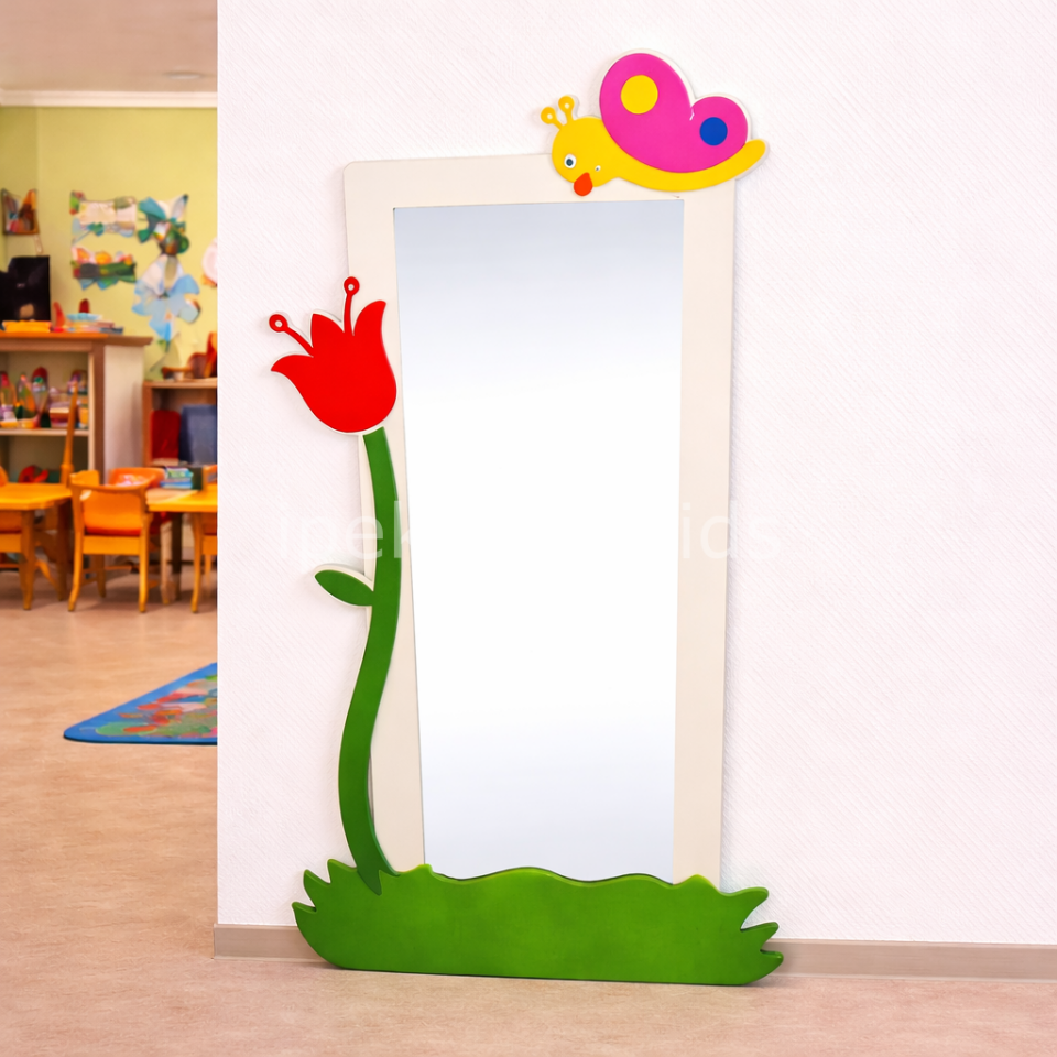 Çiçek ve kelebek figürlü 140x65 cm anaokulu çocuk boy aynası