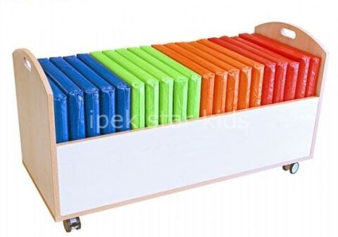 Anaokulu Kreş Yuva 20 li Kare Minder Seti Ahşap Tekerlekli Stand