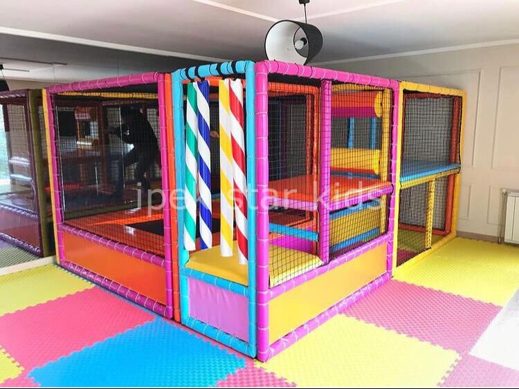 300x400 cm soft play oyun grubu metal iskeletli fileli trambolinli çocuk oyun parkı