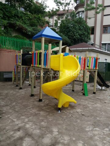 4 KULELİ AHŞAP OYUN GRUBU