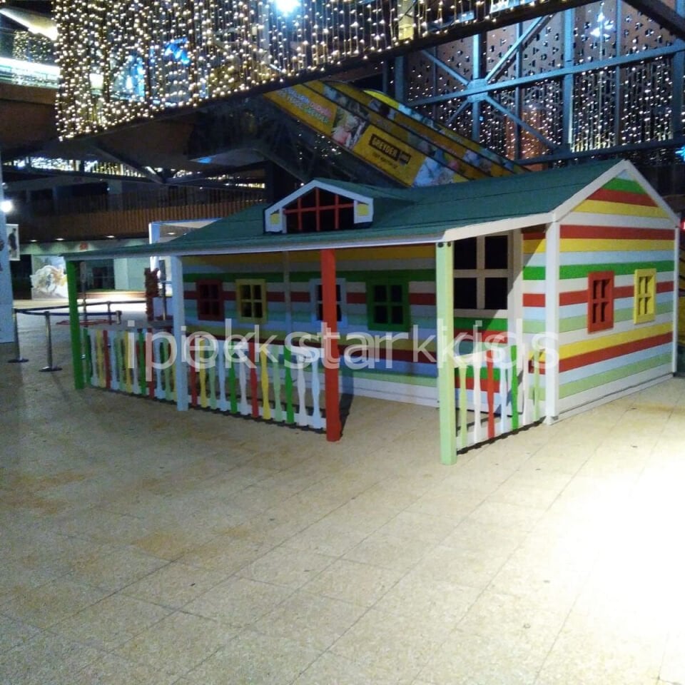 4x3 metre ahşap çocuk oyun evi anaokulu ve kreşler için güvenli oyun alanı