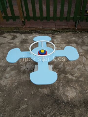 4 Kişilik Yaylı Zıpzıp Oyuncağı