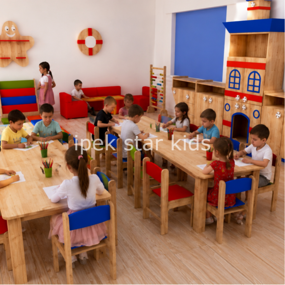 Gemi temalı anaokulu sınıfı 20 öğrenci kapasiteli ahşap sınıf kurulumu