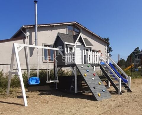 Modern Ahşap Oyun Evi Parkı