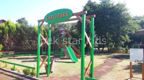 Ahşap Oyun Alanı Giriş Kapısı – Park ve Bahçe Giriş Tabelası