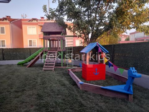 AHŞAP GEMİ KUM HAVUZU