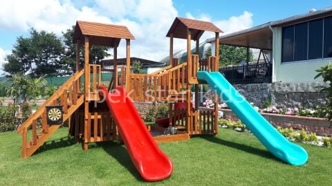Çift Kaydıraklı Ahşap Oyun Parkı