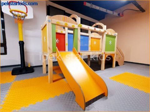 AHŞAP KAYDIRAKLI  OYUN GRUBU İÇ MEKAN Clubhouse
