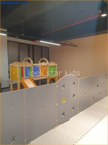 AHŞAP KAYDIRAKLI  OYUN GRUBU İÇ MEKAN Clubhouse