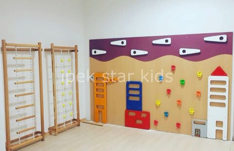 MiniClimb Çocuk Aktivite Duvarı 180×90 cm | Tırmanma ve Motor Gelişim Oyuncağı