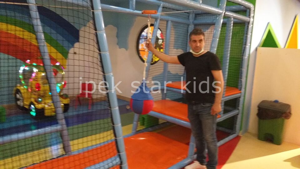 Çocuk Zipline Oyun Modülü – 125×400 cm (İç Mekân)
