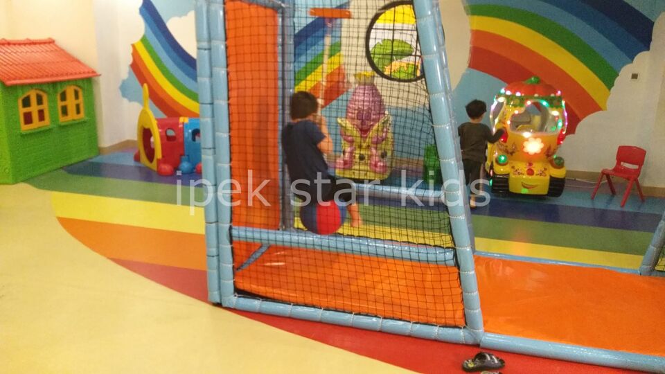 Çocuk Zipline Oyun Modülü – 125×400 cm (İç Mekân)