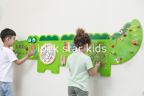 Crocodile activity wall panel set 180x60