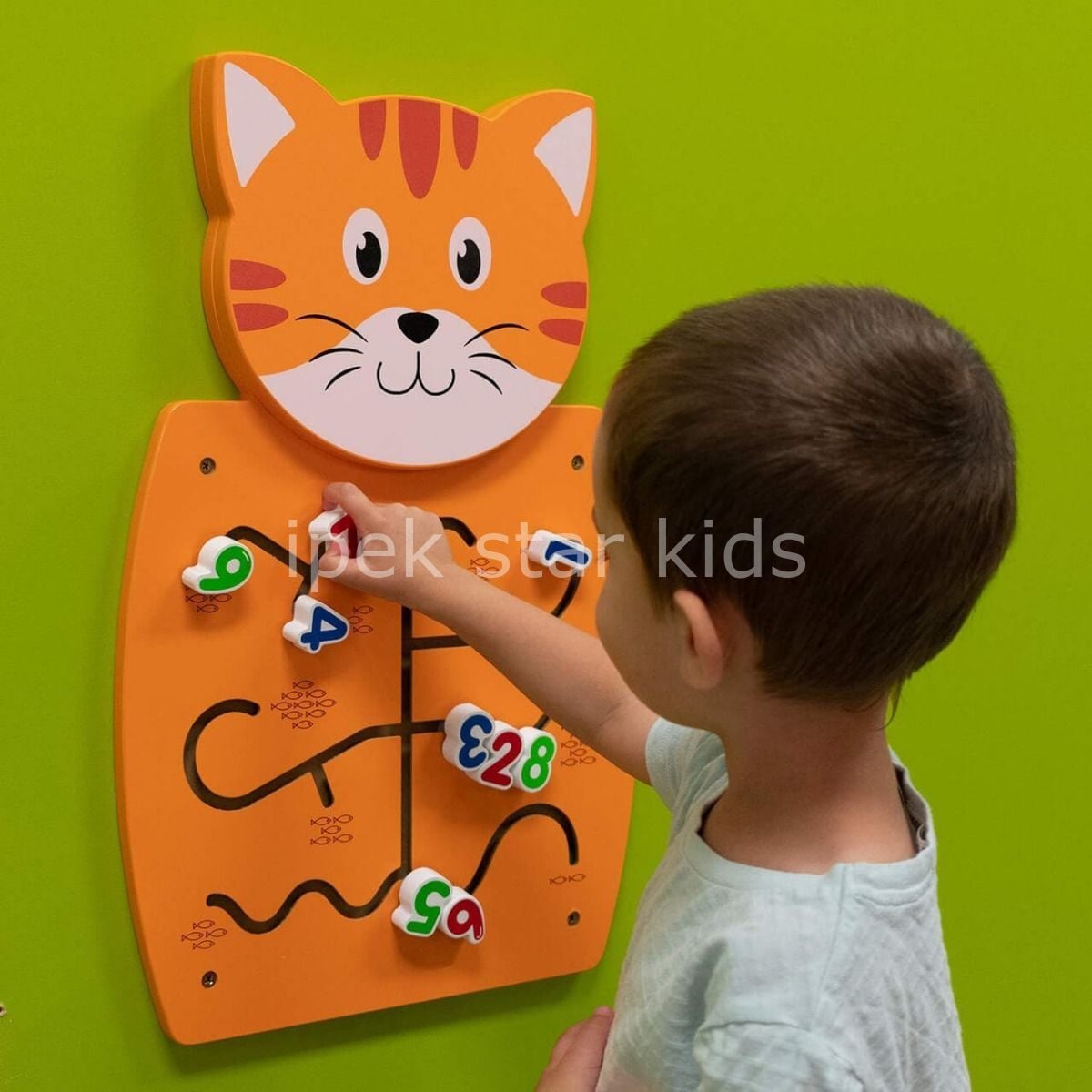 Çocuk Duvar Sayı  Oyunu Kedi Figürlü Duvar Kanal Gezdirme