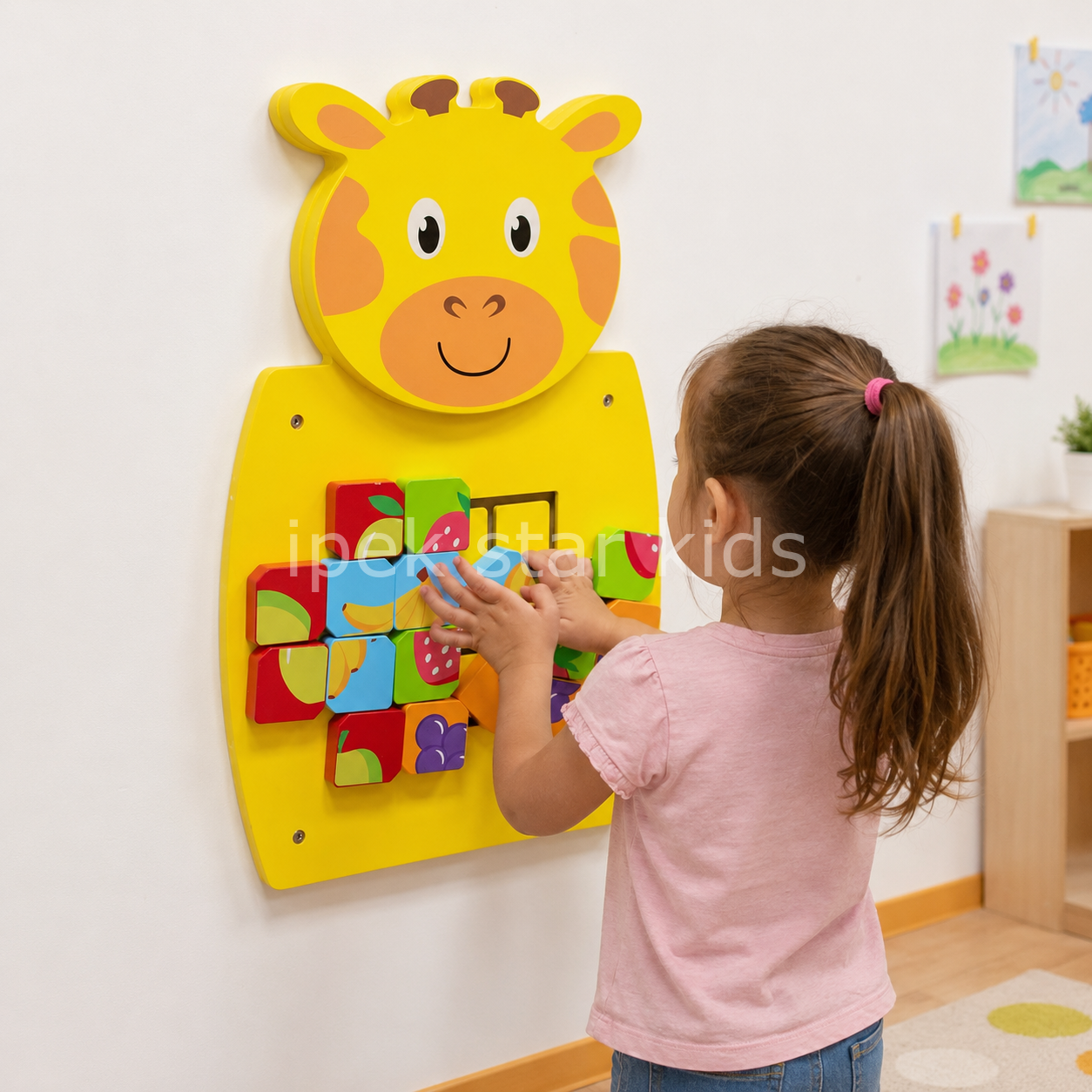 Zürafa Figürlü Meyve Bulmaca Duvar Oyunu 55x36 cm | Ahşap Kanal Aktivite Paneli
