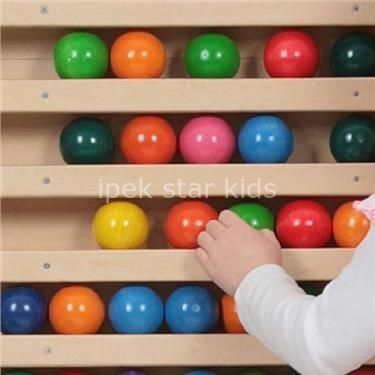 İpekstar 100x100 cm Ahşap Duvar Abaküsü – Özel Üretim, Anaokulu ve Kreşler İçin