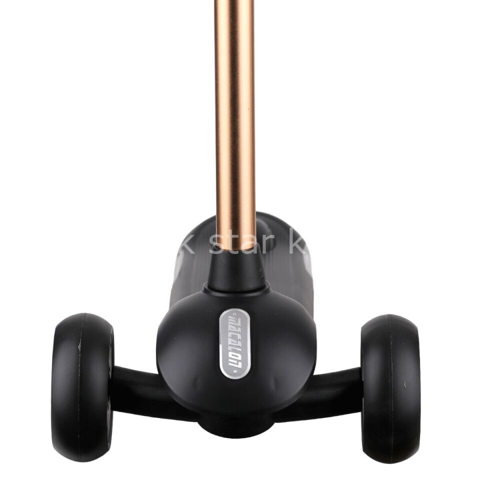 Sesli Işıklı Scooter