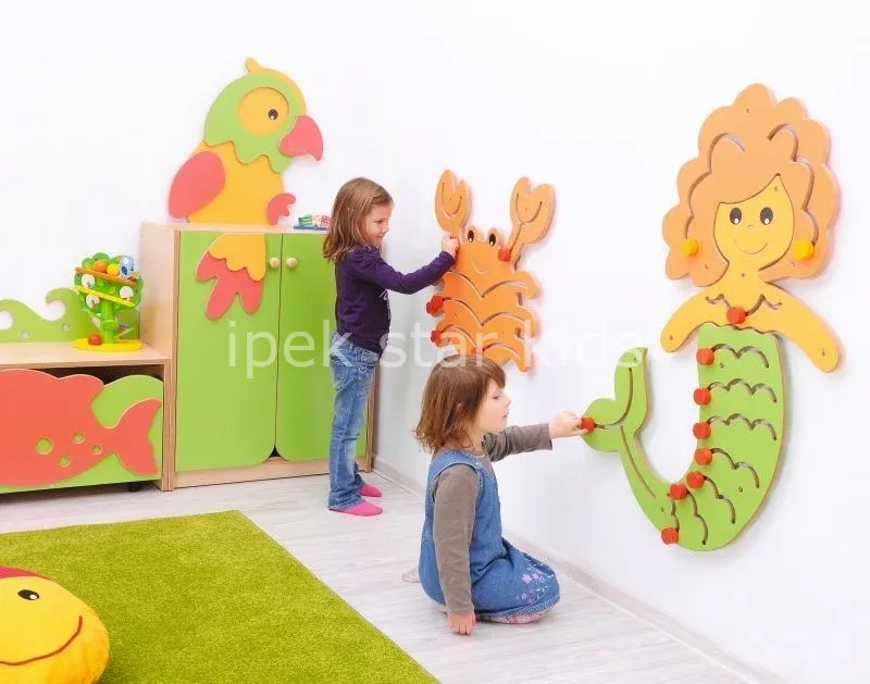 Ahşap Duvar Oyunu Deniz Kızı