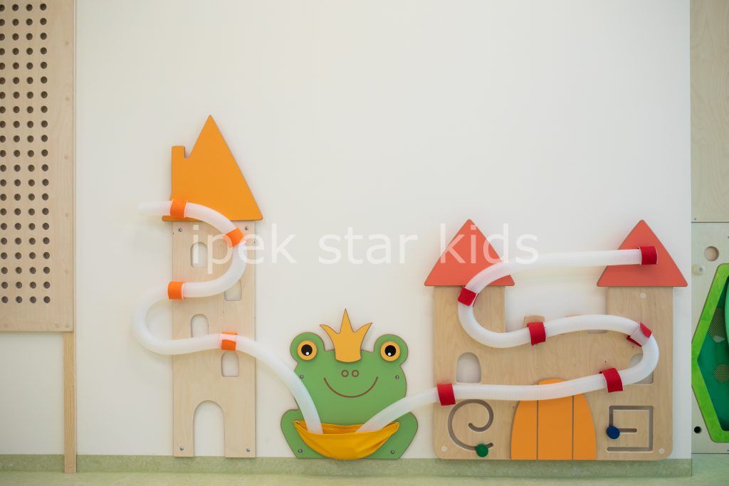 Ahşap Duvar Oyunu Top Gezdirme 3 parça