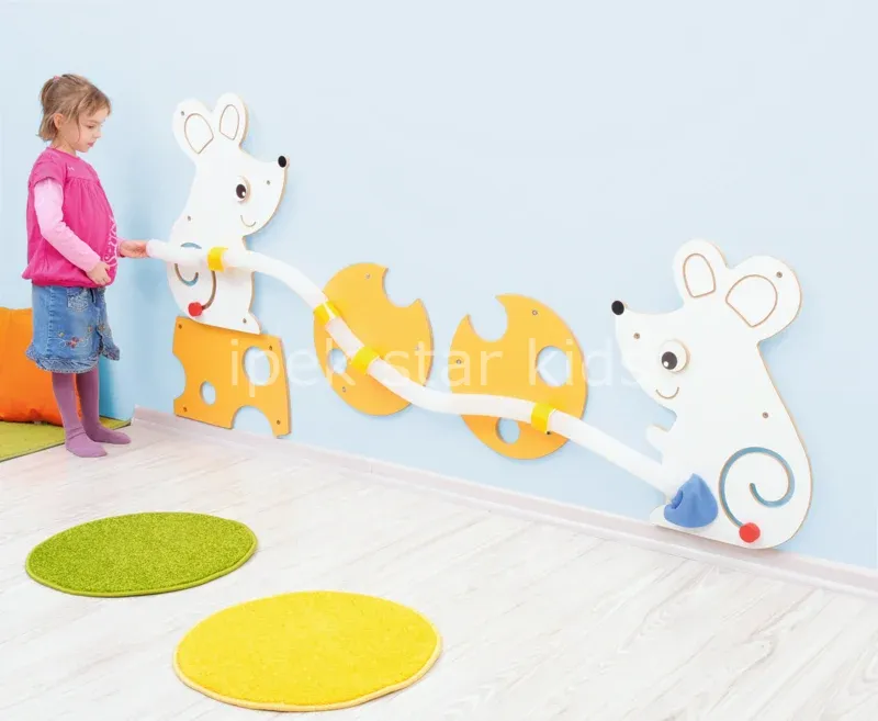 Mouse & Cheese Ahşap Duvar Oyunu 200x90 cm