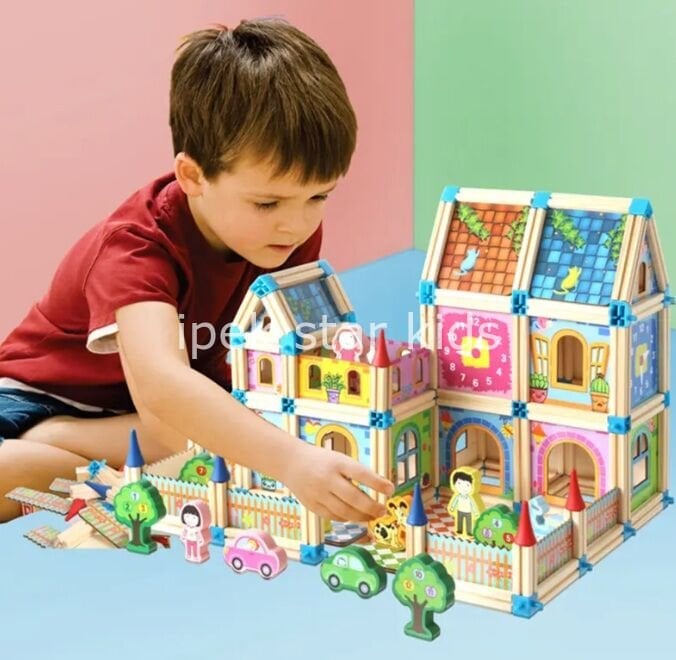 268 parça ahşap blok oyuncak