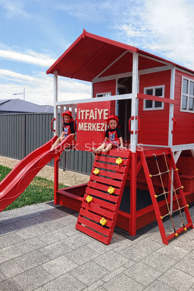 İtfaiye Temalı Ahşap Çocuk Oyun Parkı