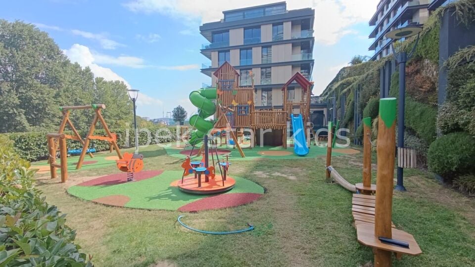 Robinia Ahşap Oyun Parkı Doğal Akasya Ağacı Çocuk Oyun Alanı