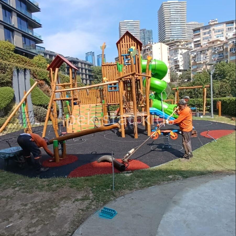 Robinia Ahşap Oyun Parkı Doğal Akasya Ağacı Çocuk Oyun Alanı