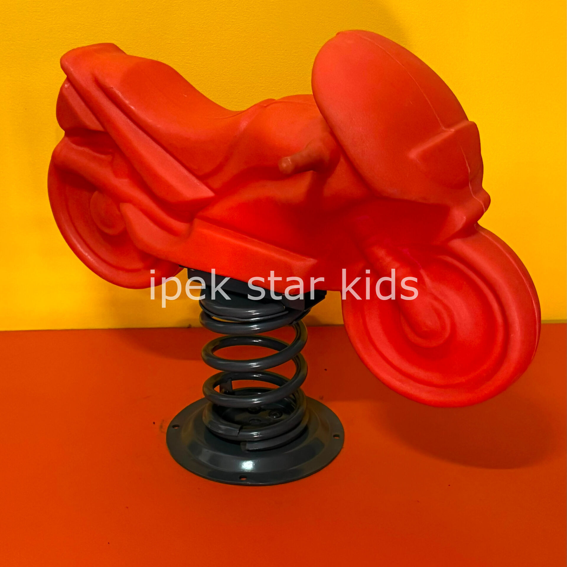 yaylı motor zıpzıp