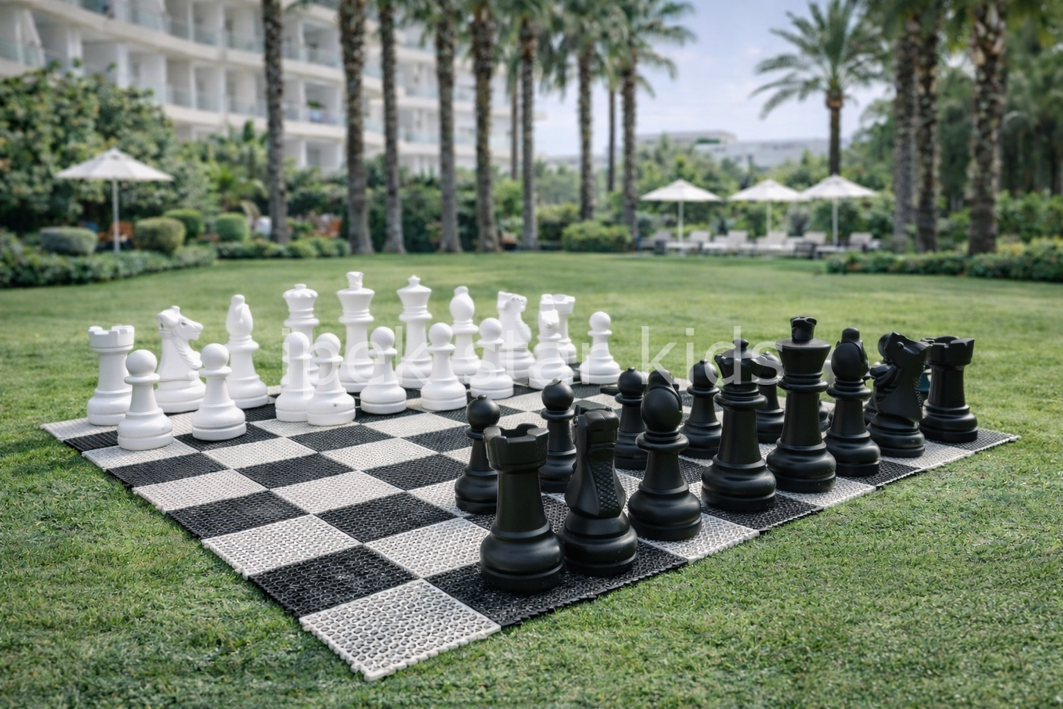 İpek Star Kids dev bahçe satranç seti şah 45 cm otel bahçesi aktivitesi