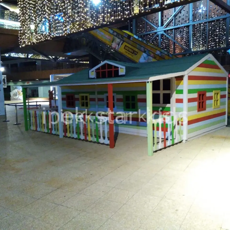 Otel bahçesine konulabilir ahşap mini club ek oda