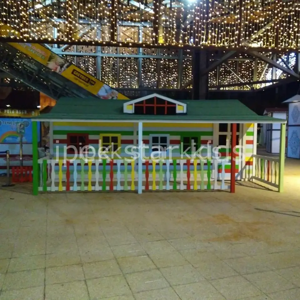 Ahşap mini club ek oda otel bahçesi çocuk aktivite alanı