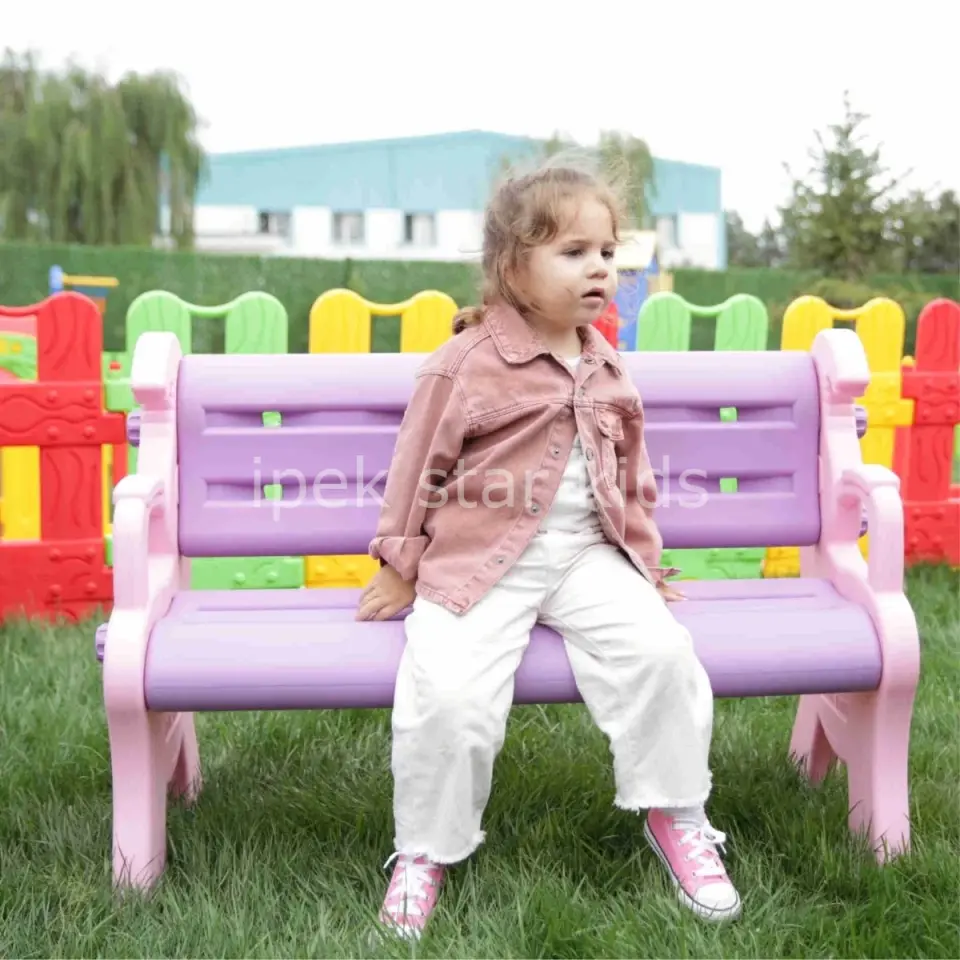 Plastik Çocuk Oturma Bankı | İç & Dış Mekan Dayanıklı Bank