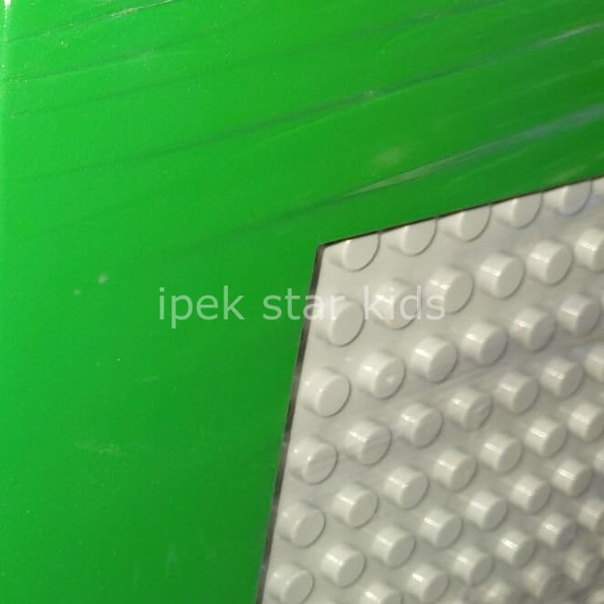 House-Shaped LEGO Wall Panel 135x135 cm – Kids Activity Play Wall